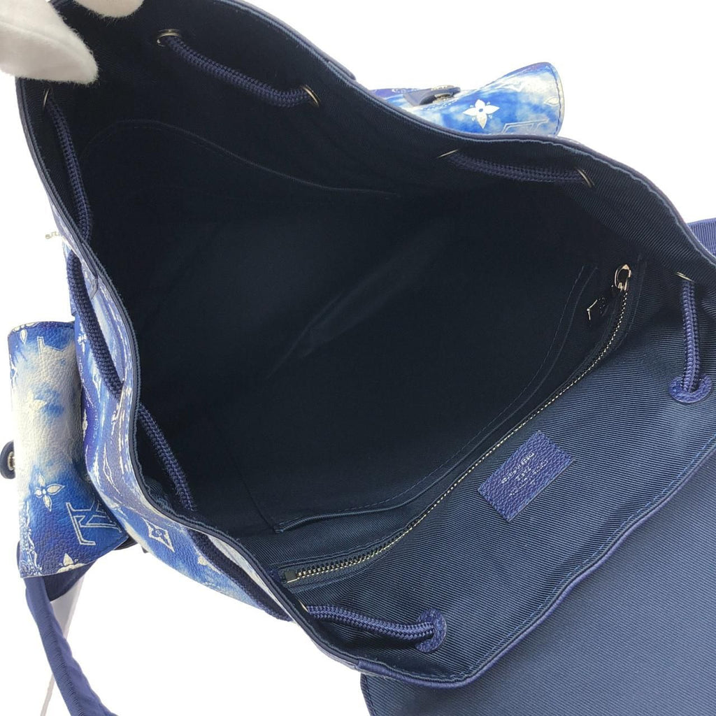 Louis Vuitton Monogram Bandana Christopher PM — view 9