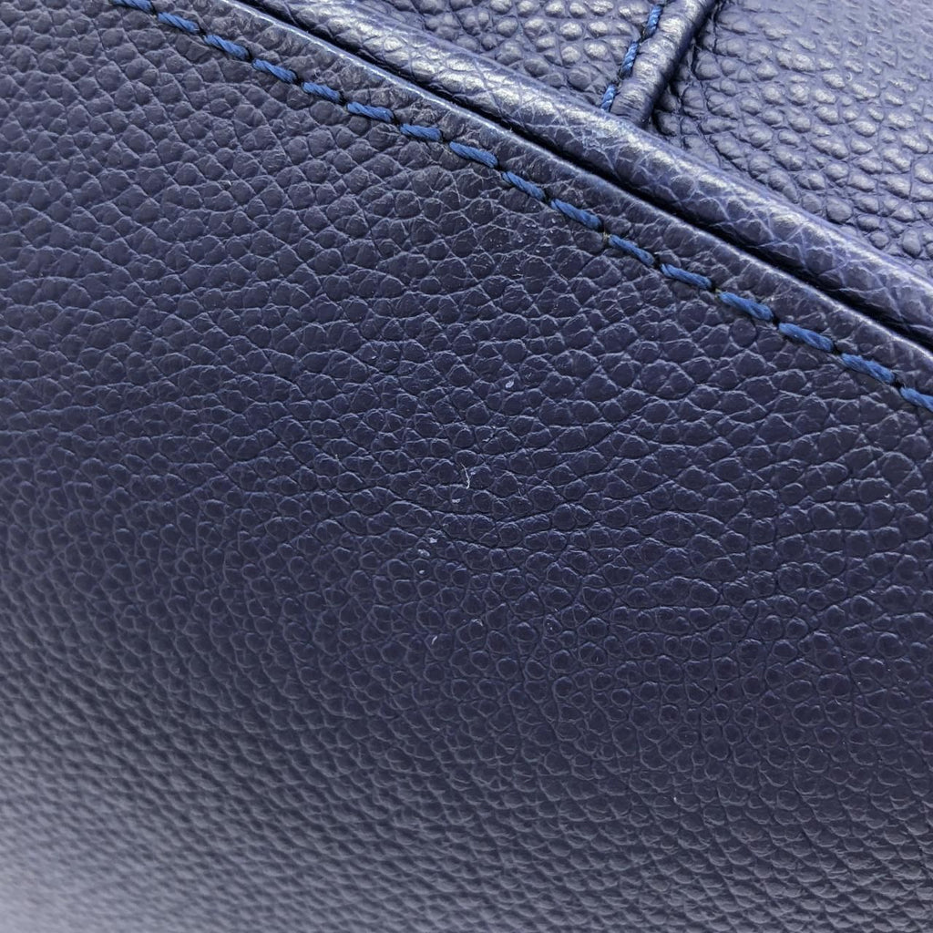 Louis Vuitton Monogram Bandana Christopher PM — view 4