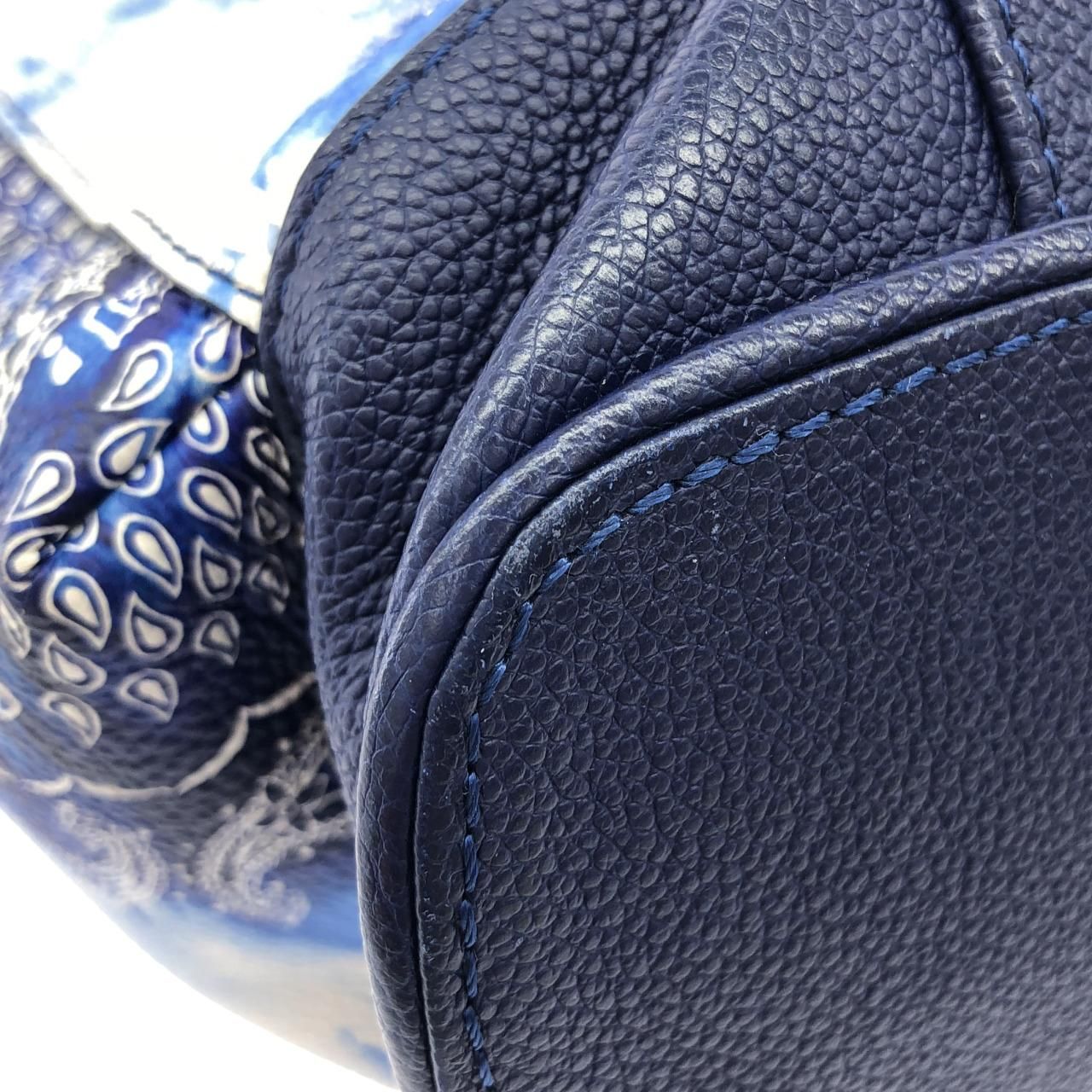 Louis Vuitton Monogram Bandana Christopher PM — view 3