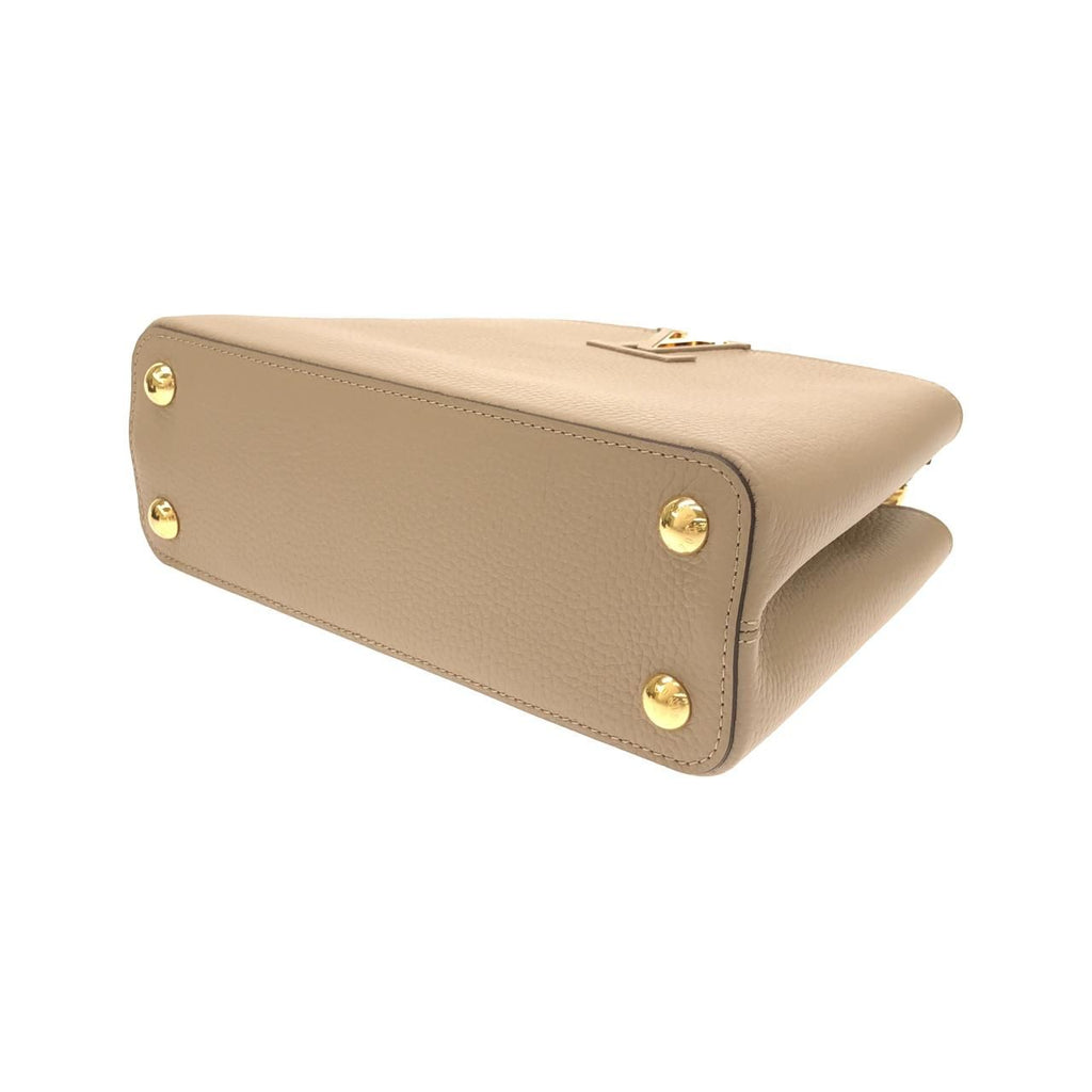 Louis Vuitton Capucines BB — view 3
