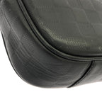 Louis Vuitton LV Aerogram Pilot Wearable Wallet Shoulder — view 3