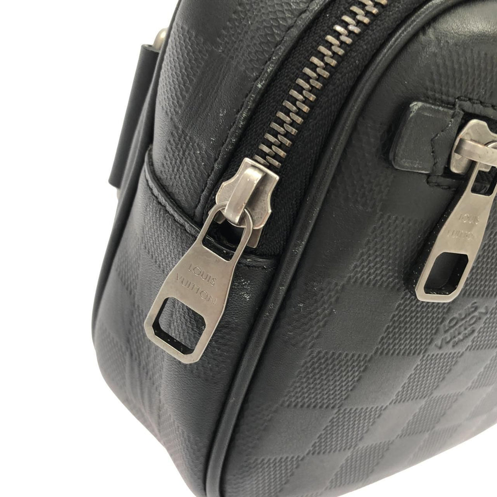 Louis Vuitton LV Aerogram Pilot Wearable Wallet Shoulder — view 4