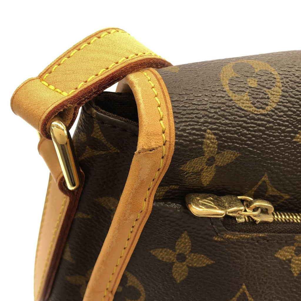 Louis Vuitton Monogram Menilmontan MM Shoulder — view 4