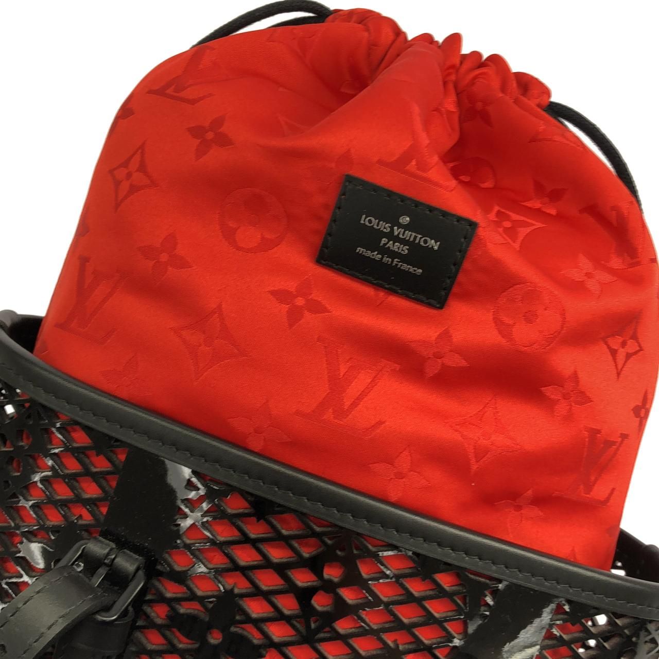 Louis Vuitton Monogram Lace Bucket PM Shoulder — view 5