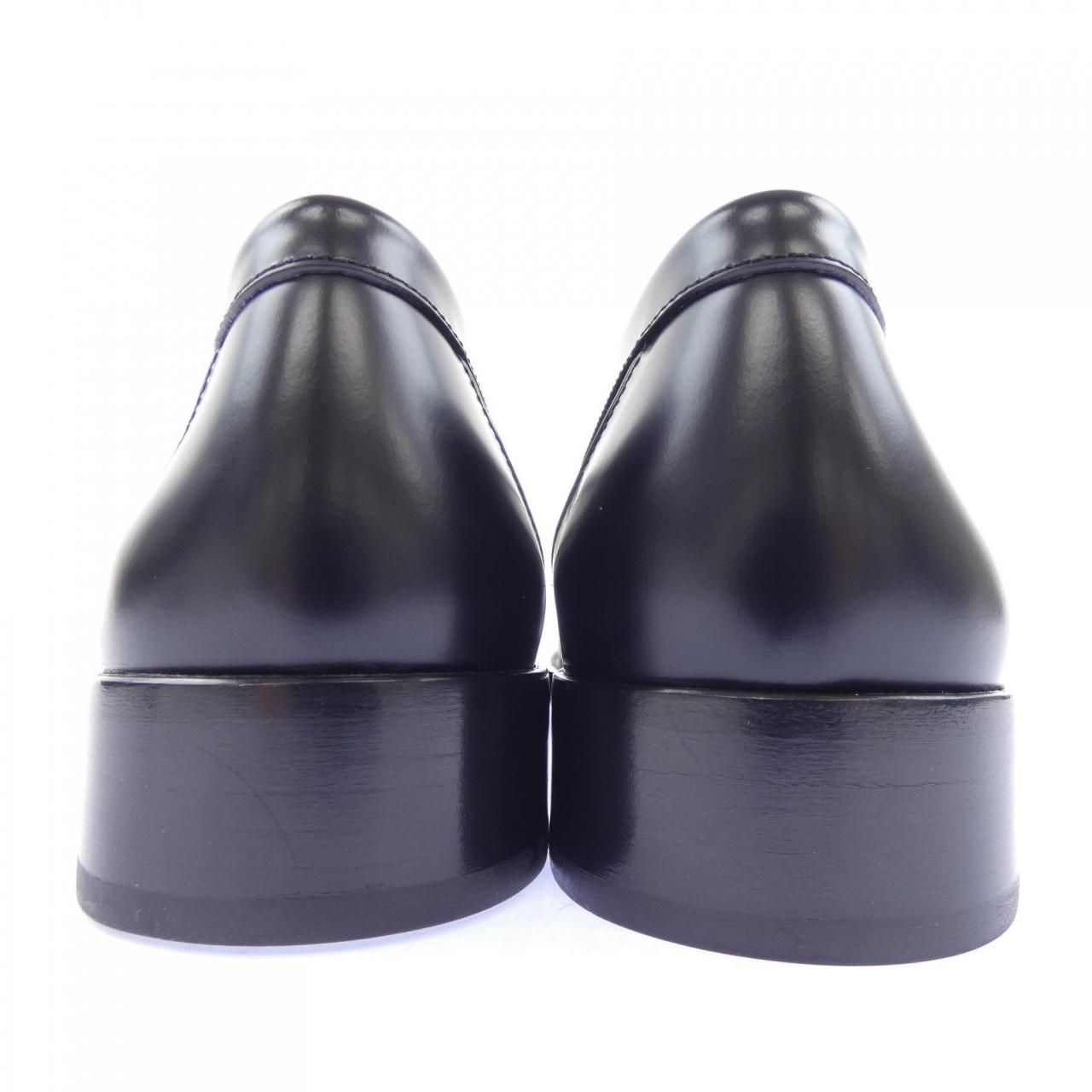 Chanel Loafers Shoes Black — view 5