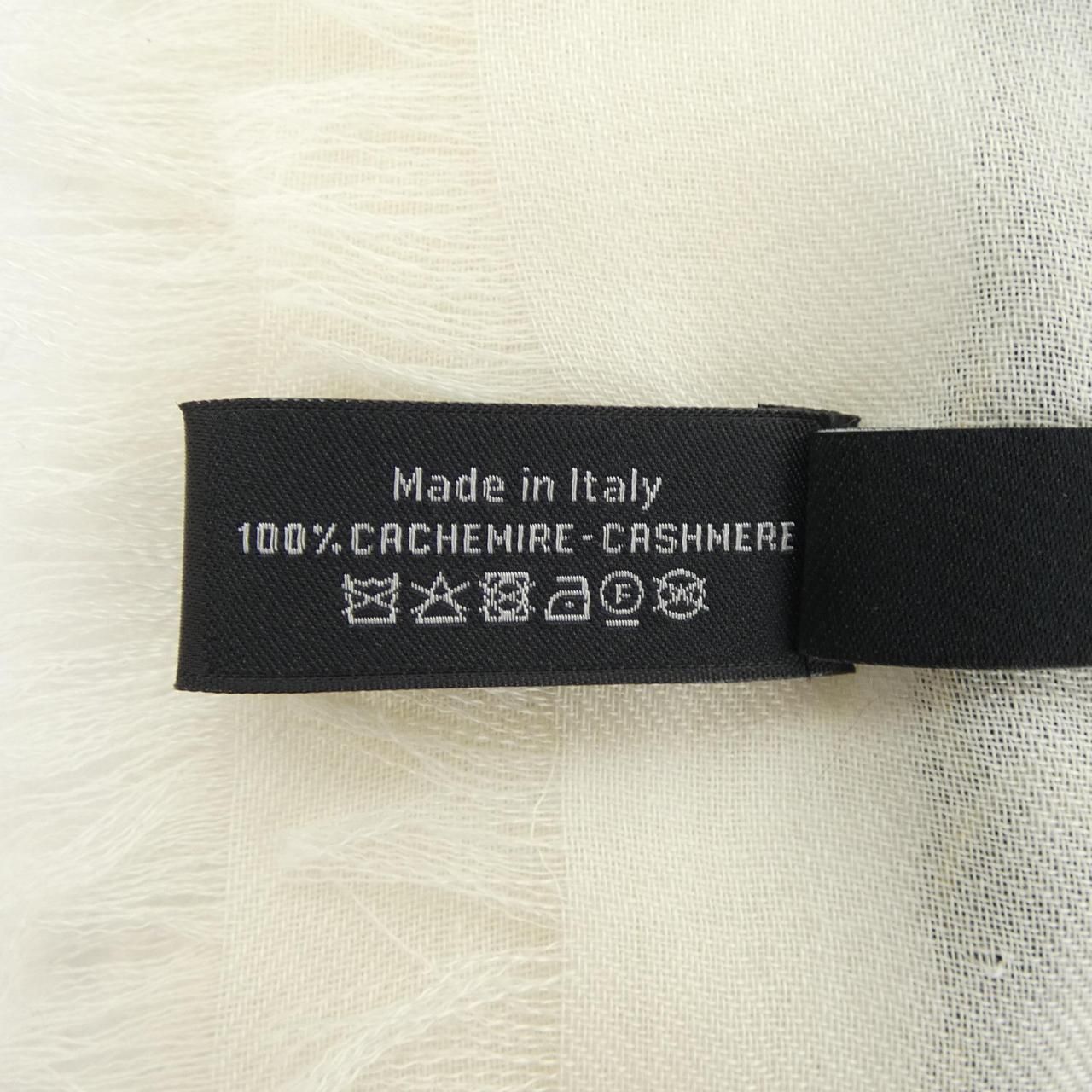 Chanel Shawl Scarf White — view 3