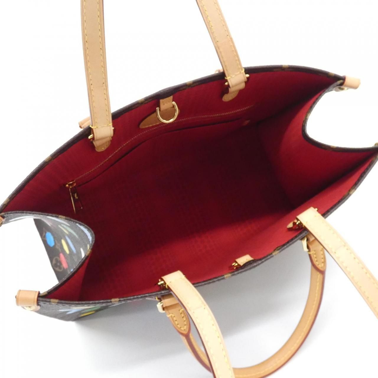 Louis Vuitton Monogram On The Go MM — view 5