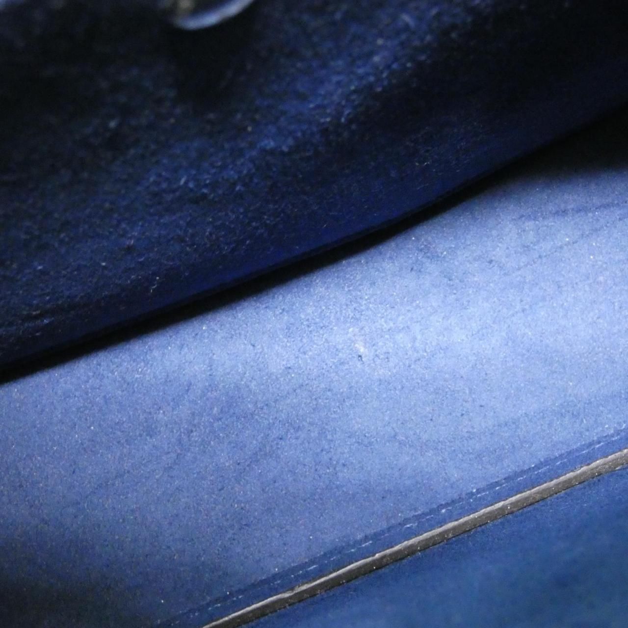 Louis Vuitton Epi Neo Noe BB Shoulder — view 7