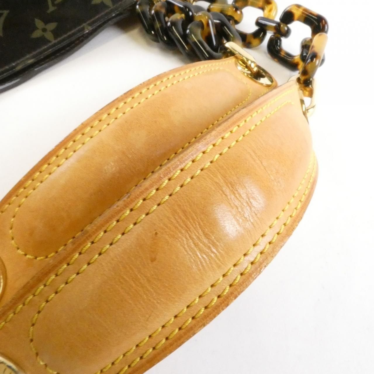 Louis Vuitton Monogram Ambre Cabas MM — view 7
