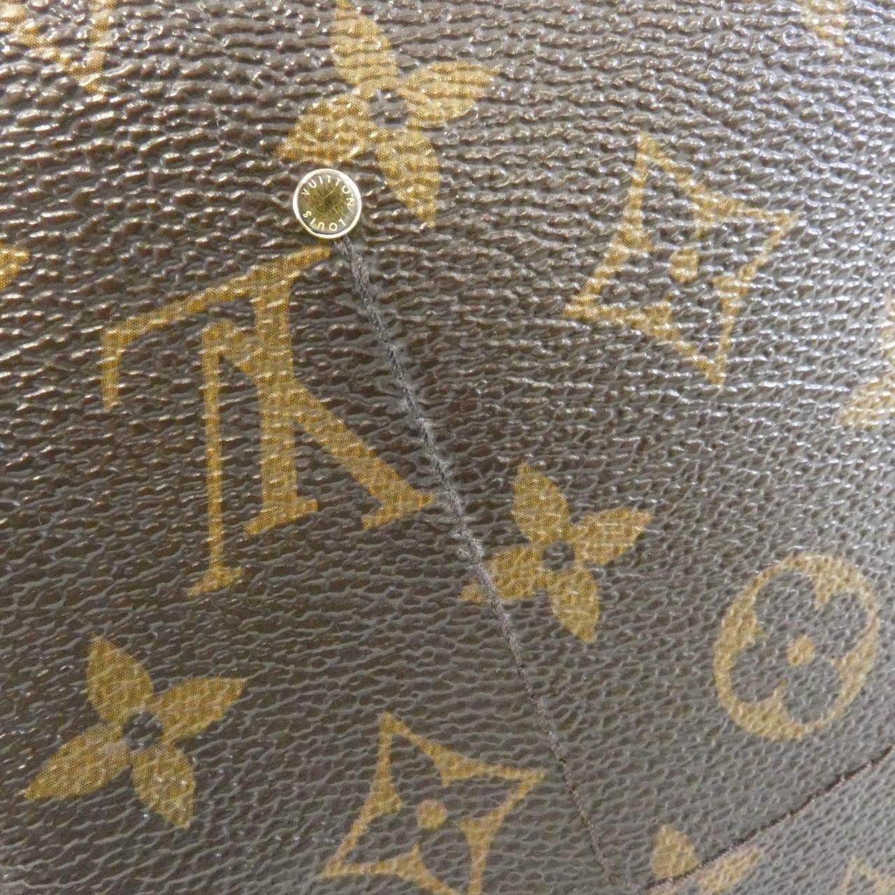 Louis Vuitton Monogram Favorite MM Shoulder — view 4