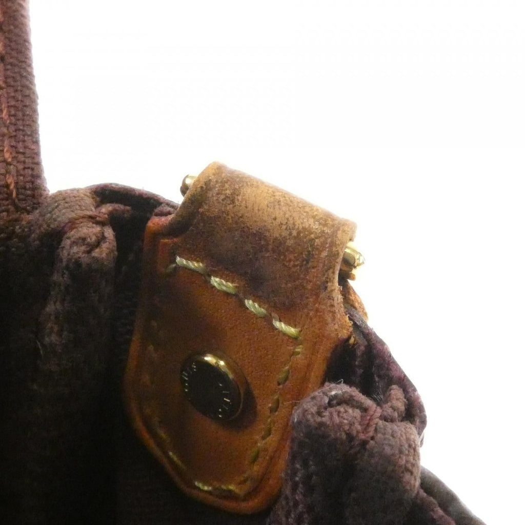 Louis Vuitton Monogram Favorite MM Shoulder — view 9