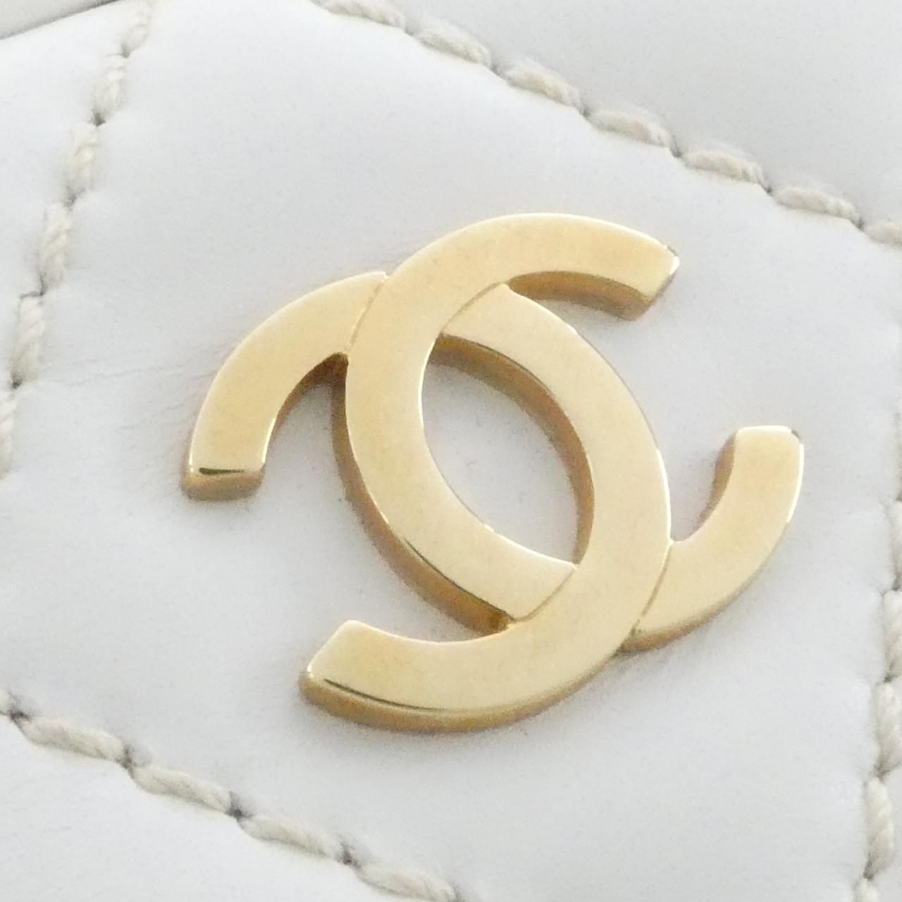 Chanel Wild Stitch Line — view 6