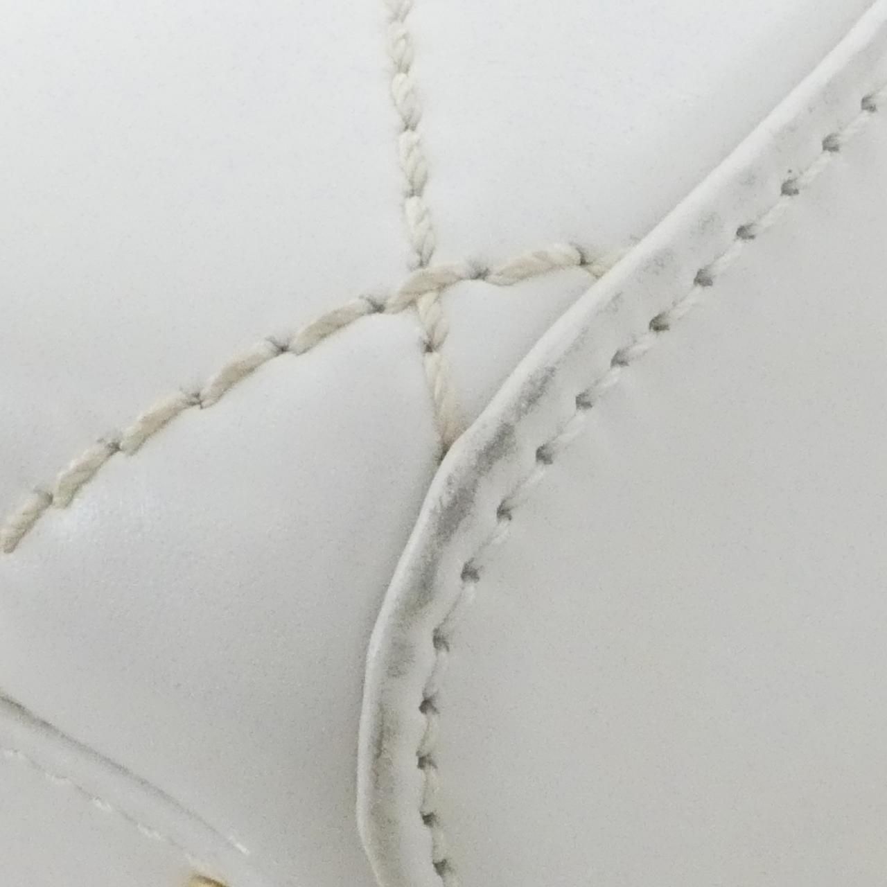 Chanel Wild Stitch Line — view 3