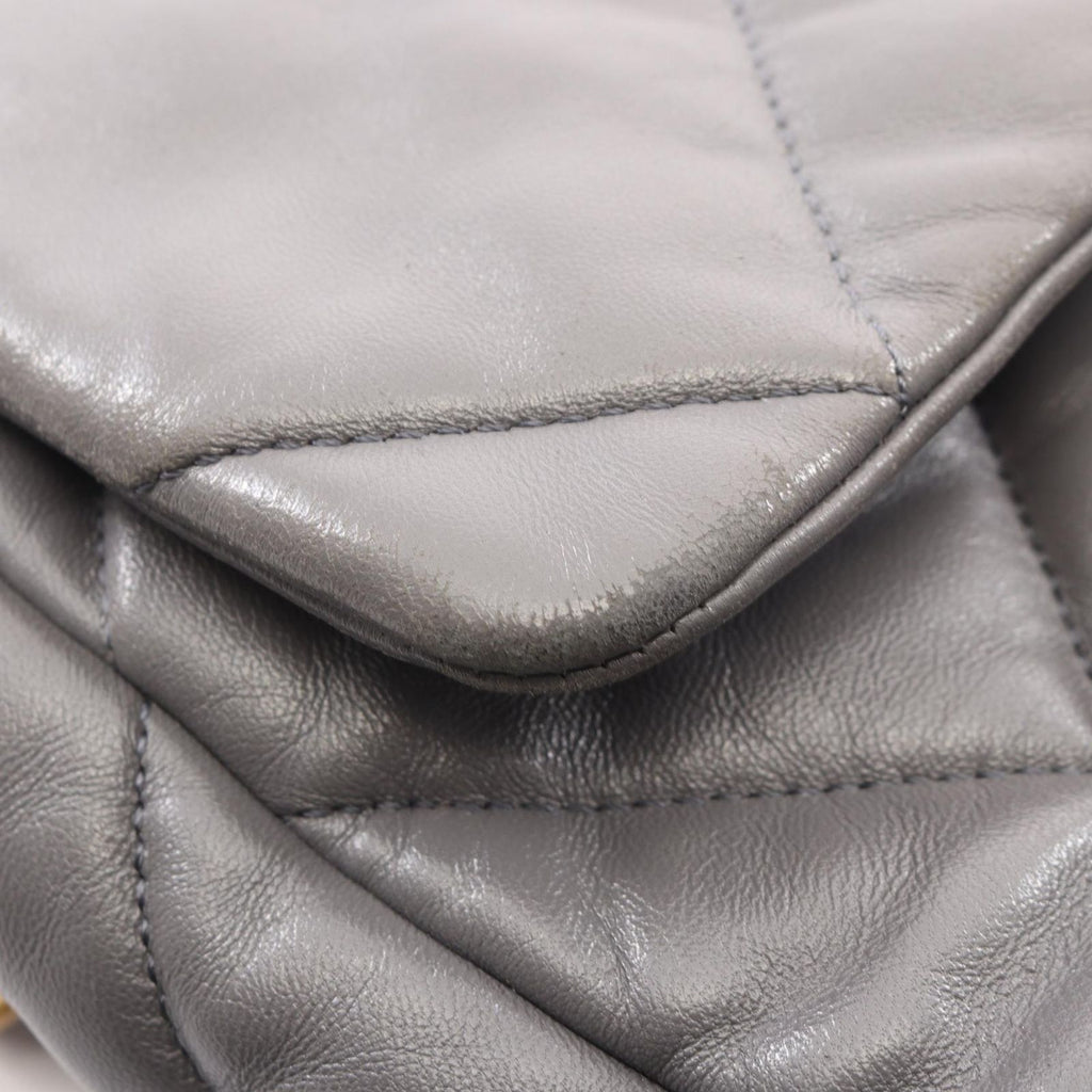 Chanel Shoulder Bag 19 Dizeneuf Quilted 2-Way Gray Leather 19 Chain — view 6