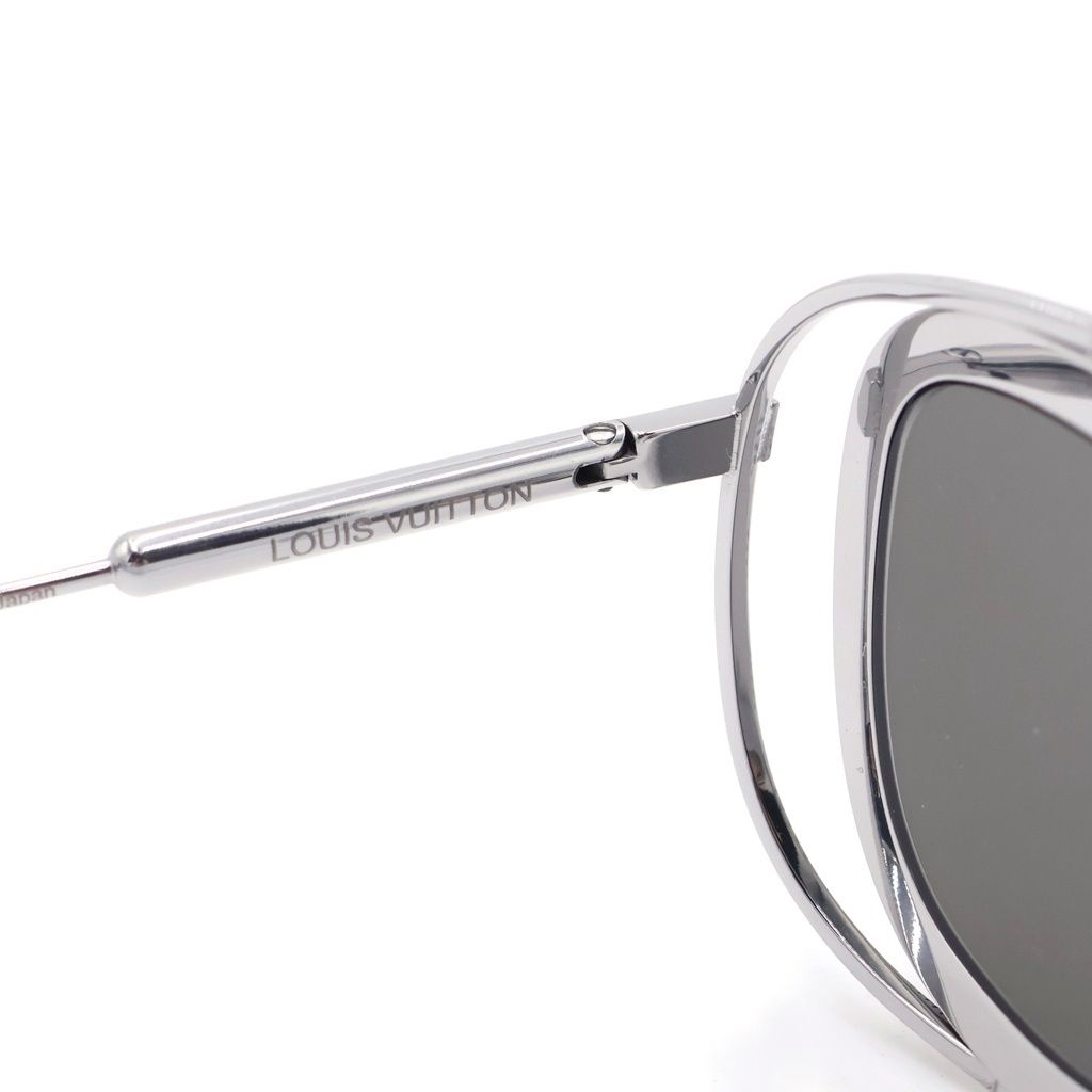 Louis Vuitton LV Supervision Metal Pilot Sunglasses Silver Eyewear — view 4