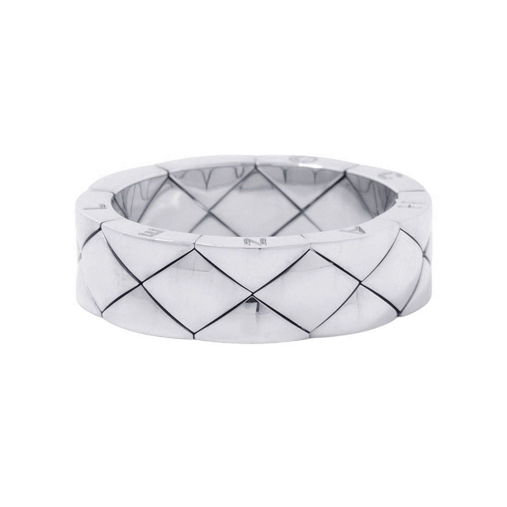 Chanel Ring Quilted 18k White Gold — view 2