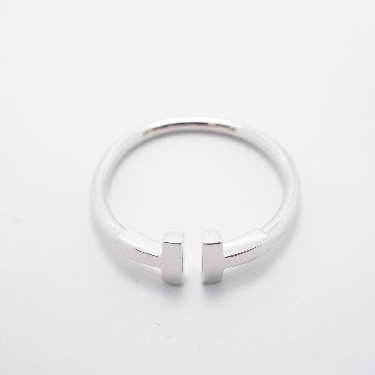 Tiffany & Co Ring T Wire 18k White Gold — view 3