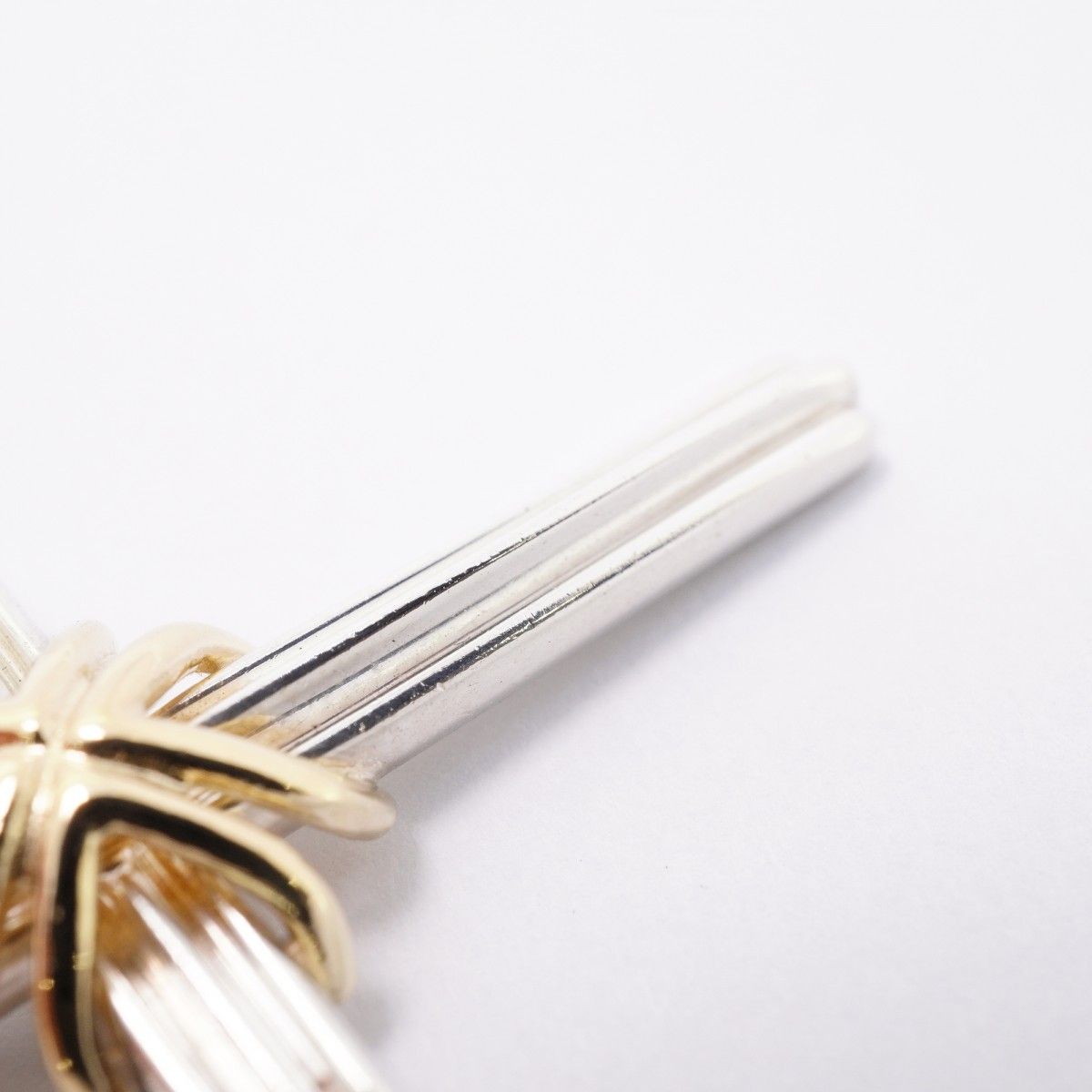 Tiffany & Co Necklace Signature Cross 18k Yellow Gold Silver — view 8