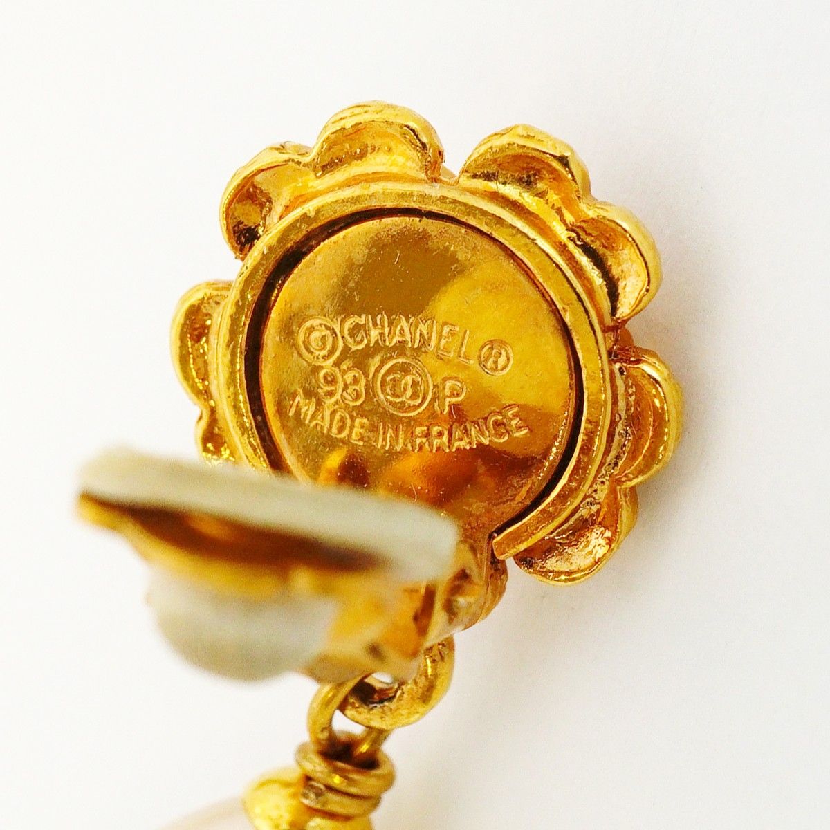 Chanel Earrings Vintage Camellia Gold Plated Faux Pearl — view 4