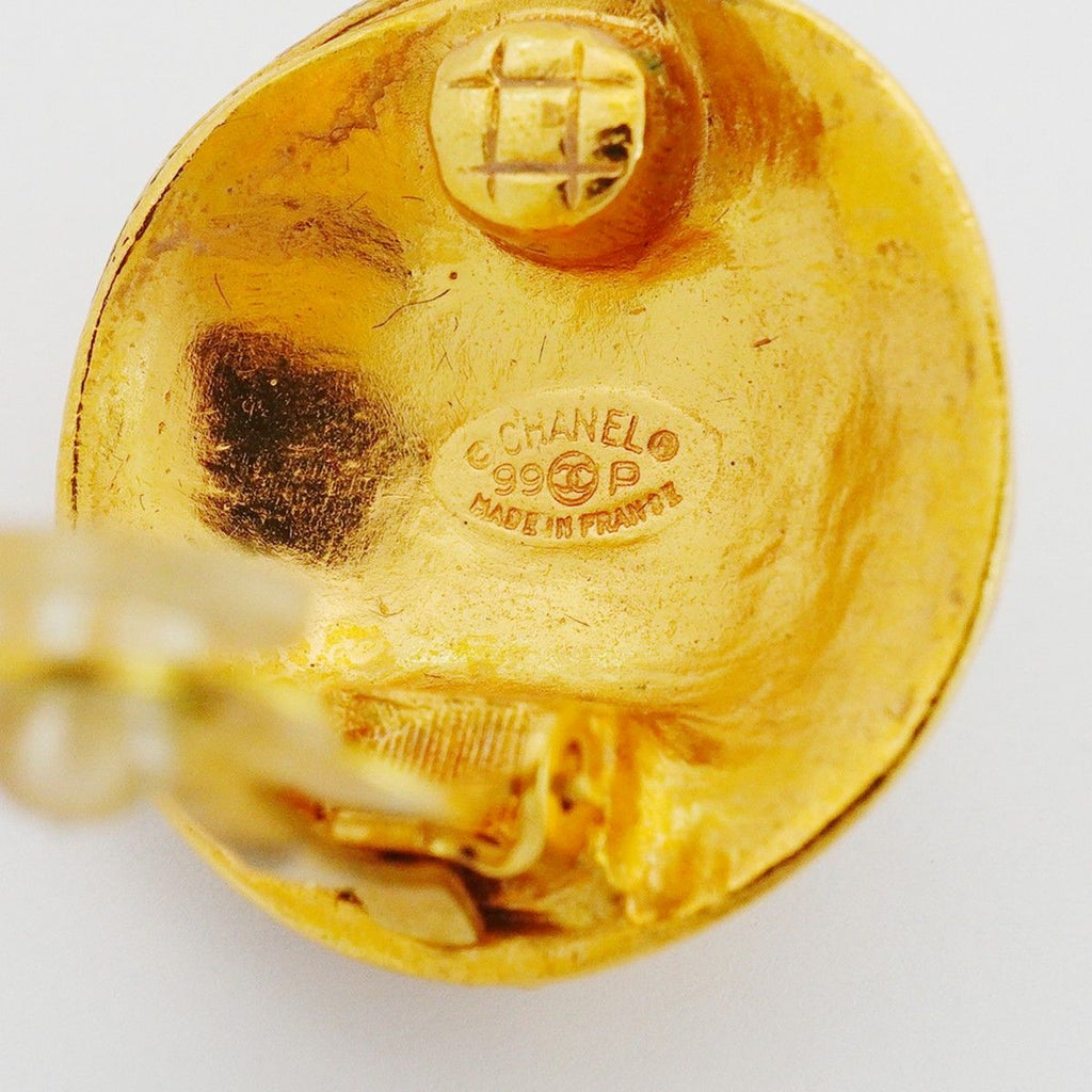 Chanel Earrings Vintage CC Logo Round — view 4