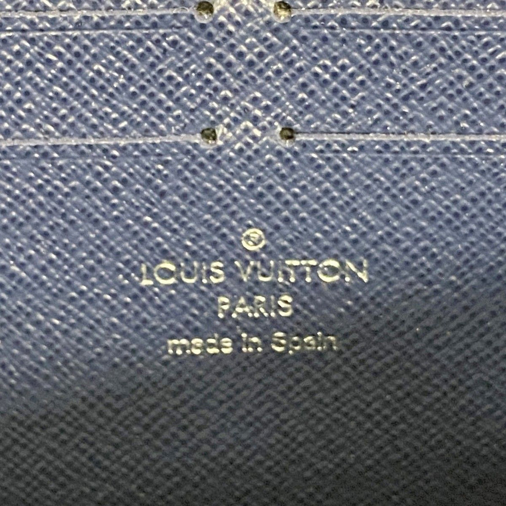 Louis Vuitton Wallet Epi Zippy Saffiano — view 4
