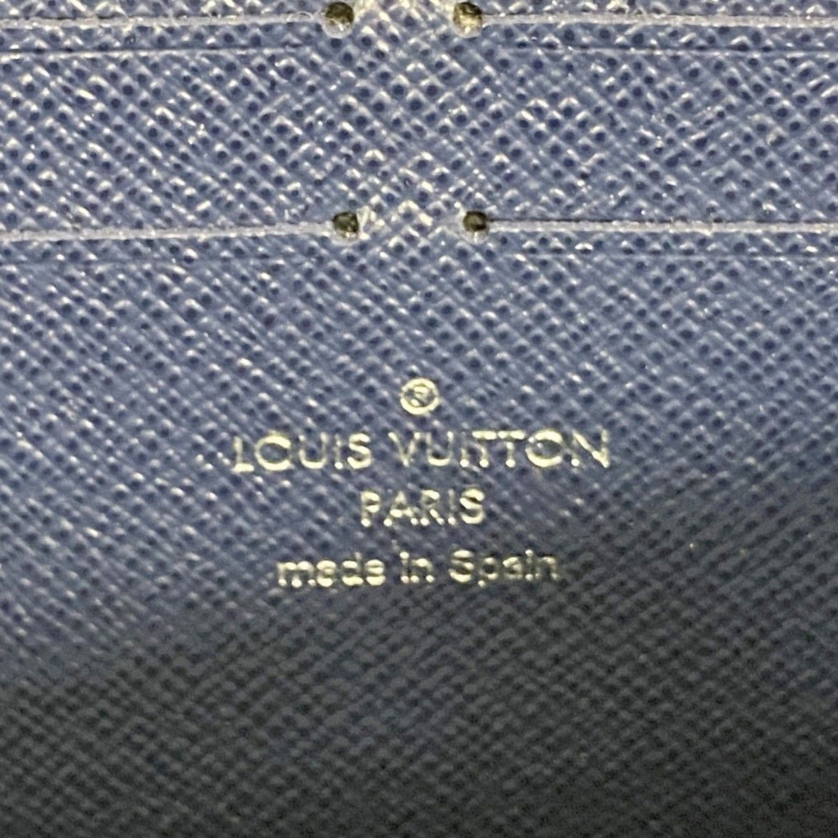 Louis Vuitton Wallet Epi Zippy Saffiano — view 4