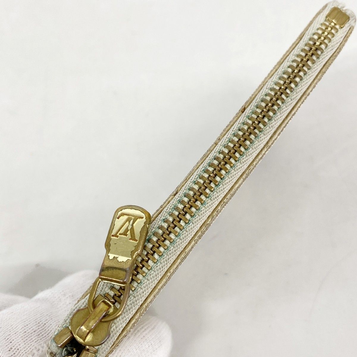 Louis Vuitton Coin Case Damier Azur Pochette Cles White — view 5