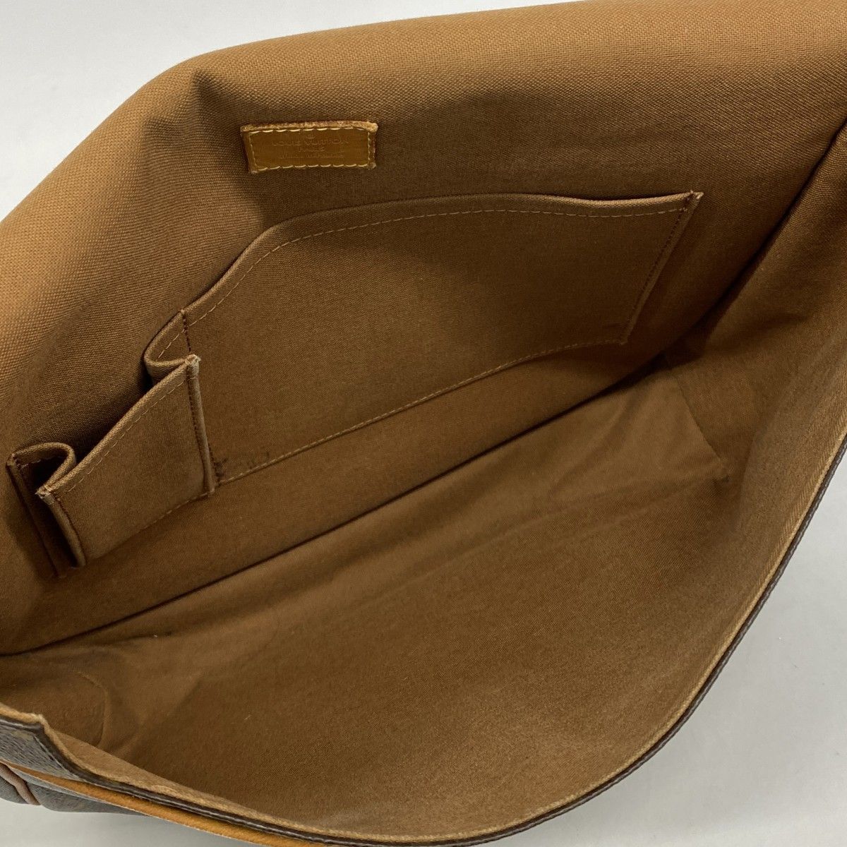 Louis Vuitton Shoulder Bag Monogram Messenger GM Bosford Brown — view 4
