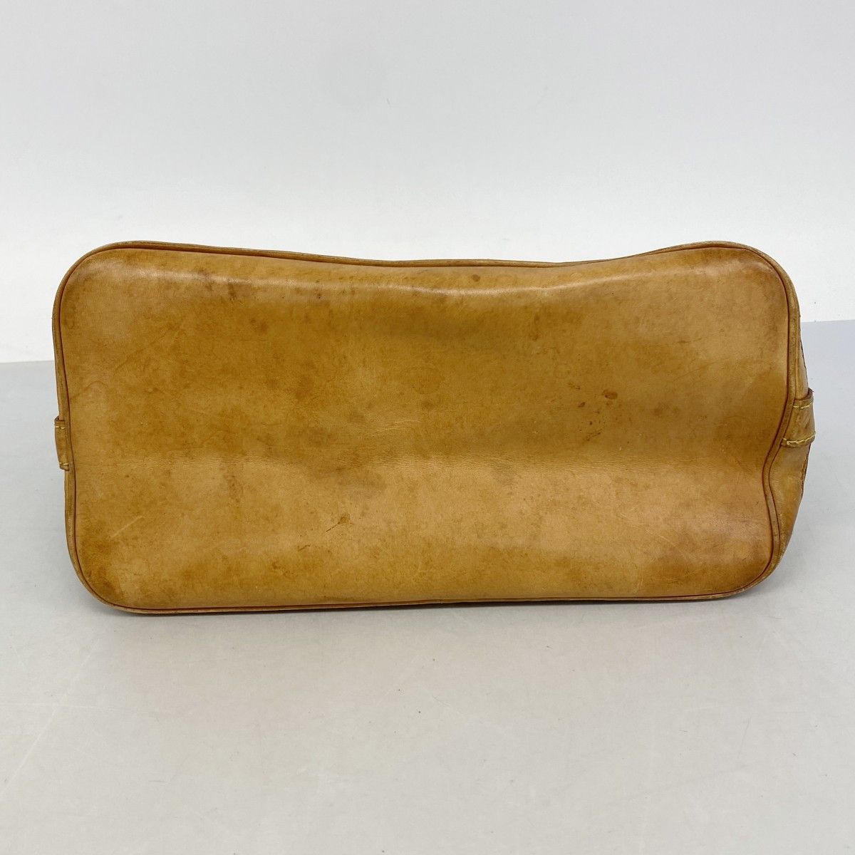 Louis Vuitton Handbag Monogram Alma Brown — view 3