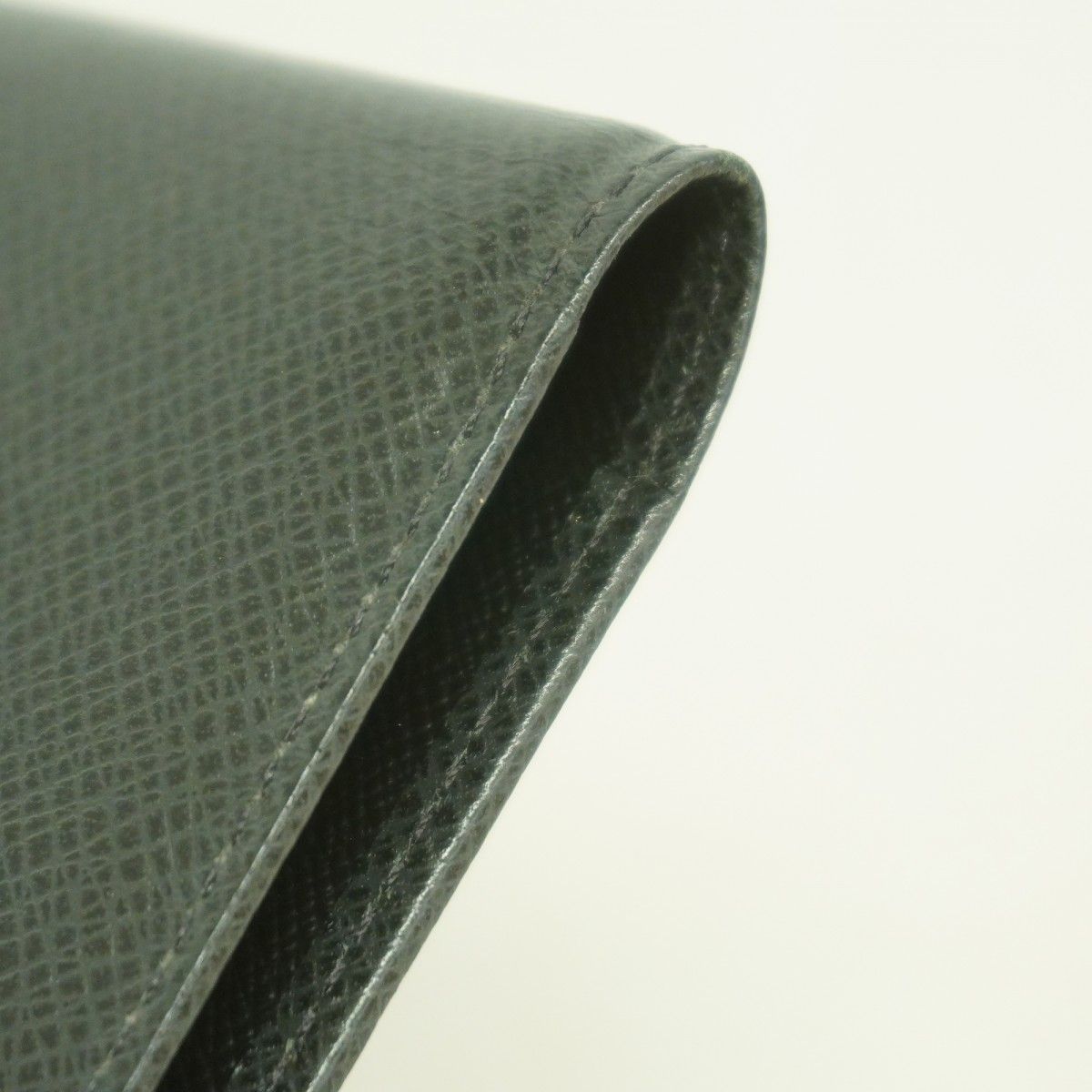 Louis Vuitton Notebook Cover Taiga Agenda Posh Ardoise — view 7