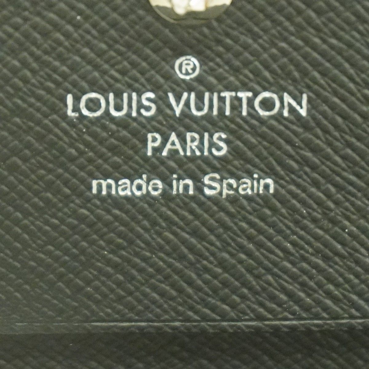 Louis Vuitton Business Card Holder Taiga Envelope NM Noir — view 4