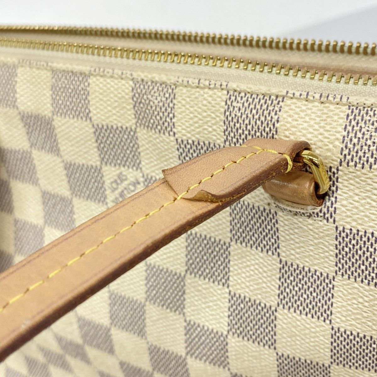 Louis Vuitton Tote Damier Azur Jena PM White — view 9