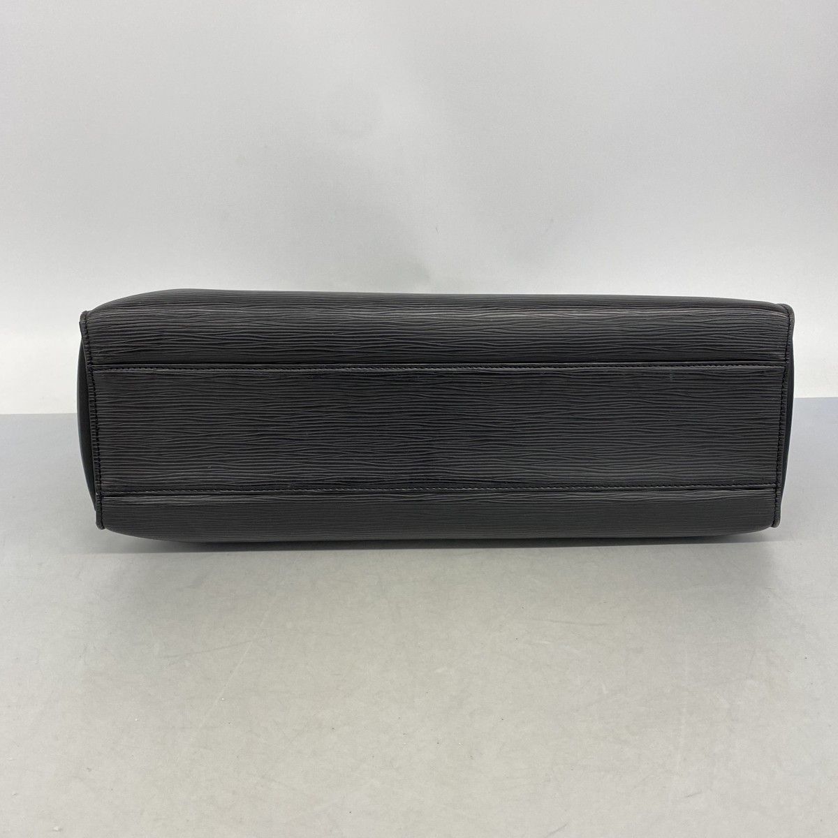 Louis Vuitton Business Bag Epi Sorbonne Noir — view 3