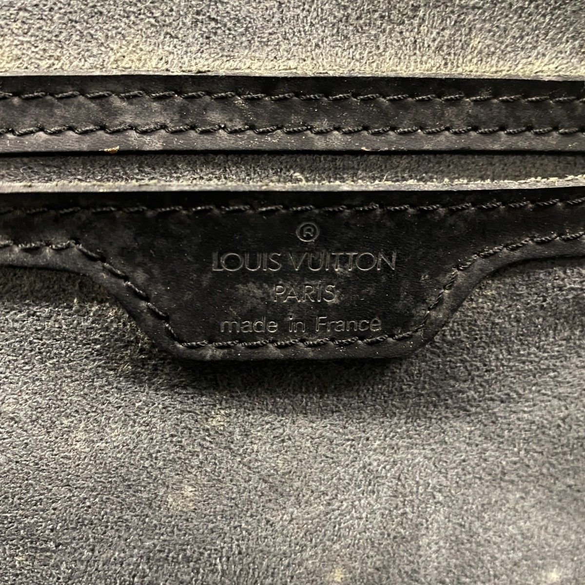Louis Vuitton Handbag Epi Soufflot Noir — view 5