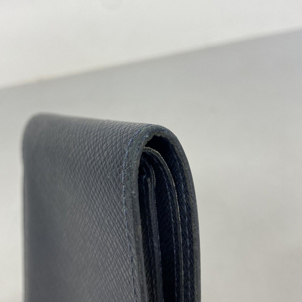 Louis Vuitton Wallet Taiga Portefeuille Multiple Boreal — view 5