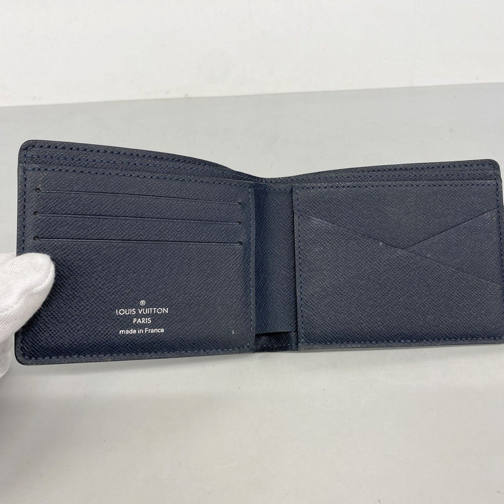 Louis Vuitton Wallet Taiga Portefeuille Multiple Boreal — view 3
