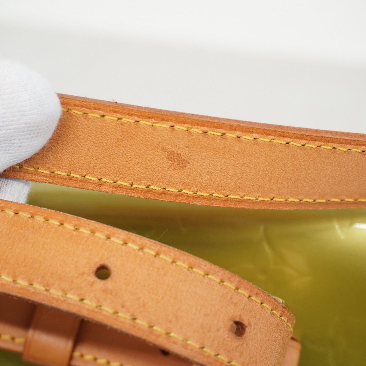 Louis Vuitton Shoulder Bag Vernis Thompson Street — view 9