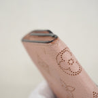 Louis Vuitton Coin Case Mahina Porte-Monnaie Magnolia — view 6