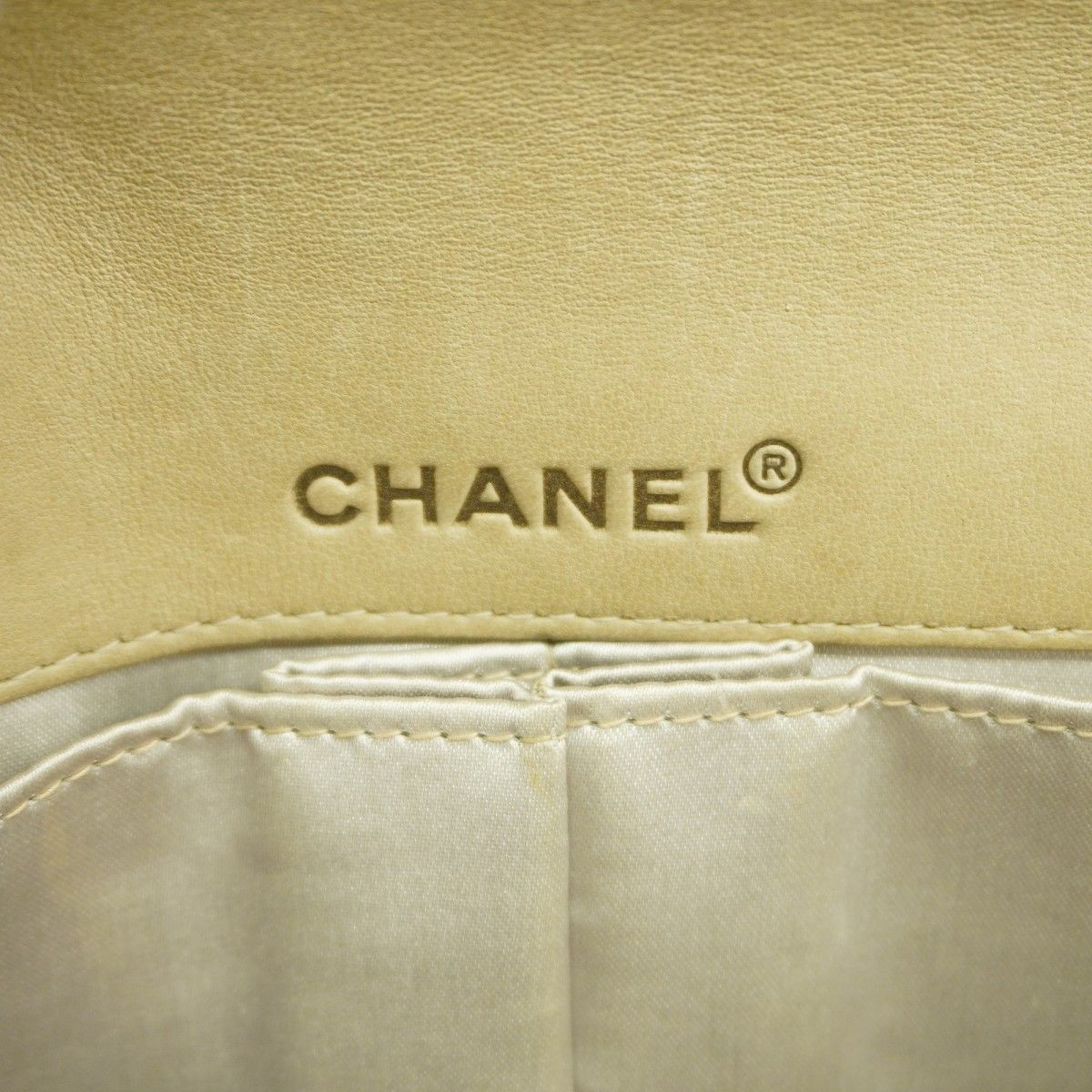 Chanel Shoulder Bag New Travel Nylon Beige Silver — view 5