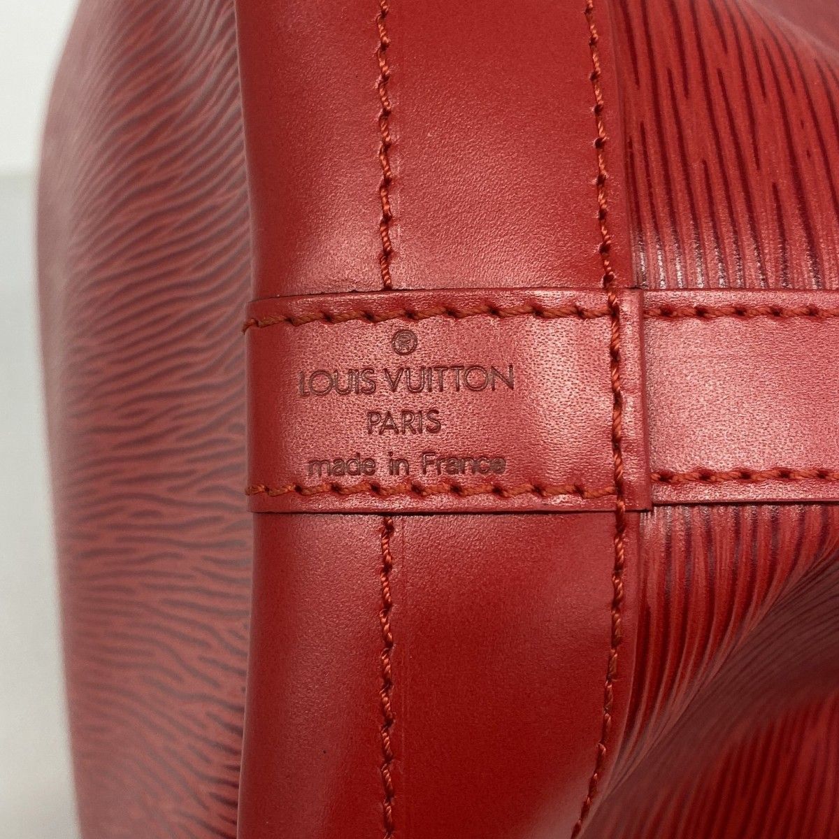 Louis Vuitton Shoulder Bag Epi Noe Castilian — view 5