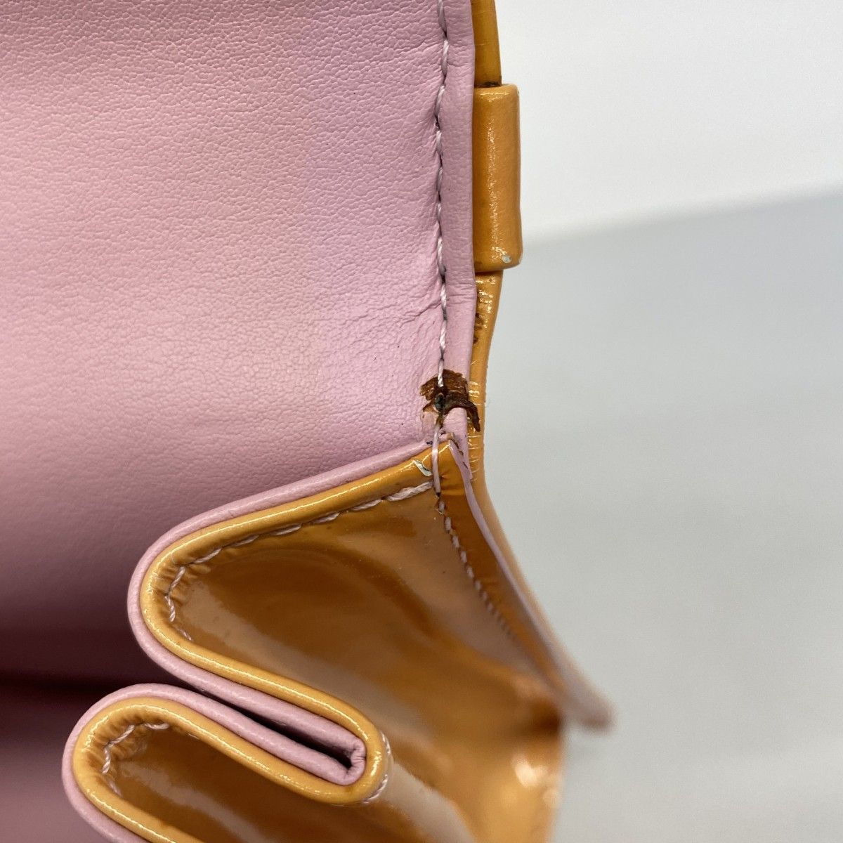 Louis Vuitton Handbag Vernis Spring Street Rose — view 6