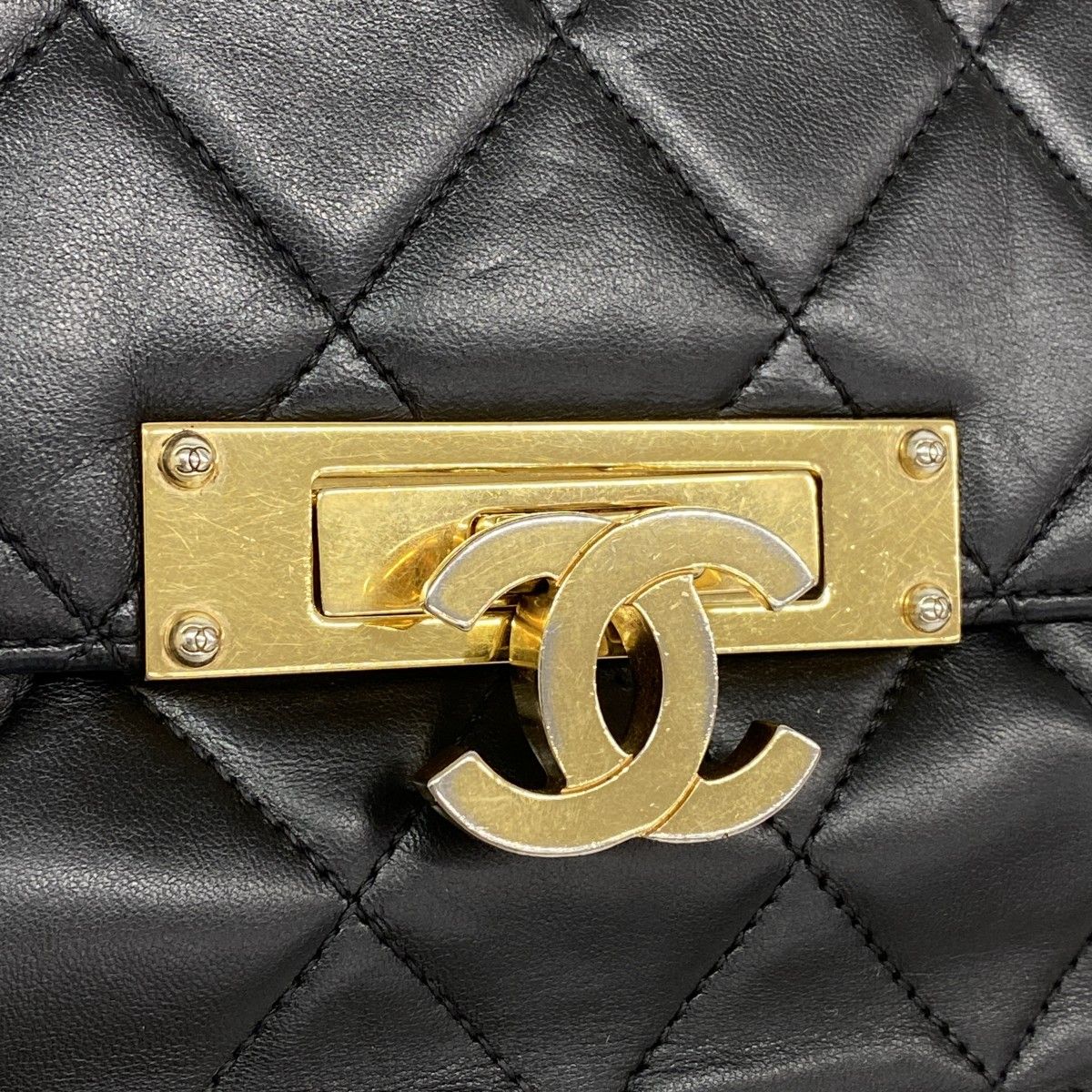 Chanel Shoulder Bag Quilted Lambskin Black Gold — view 8