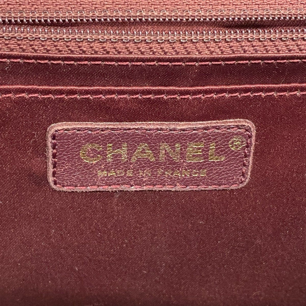Chanel Shoulder Bag Quilted Lambskin Black Gold — view 5