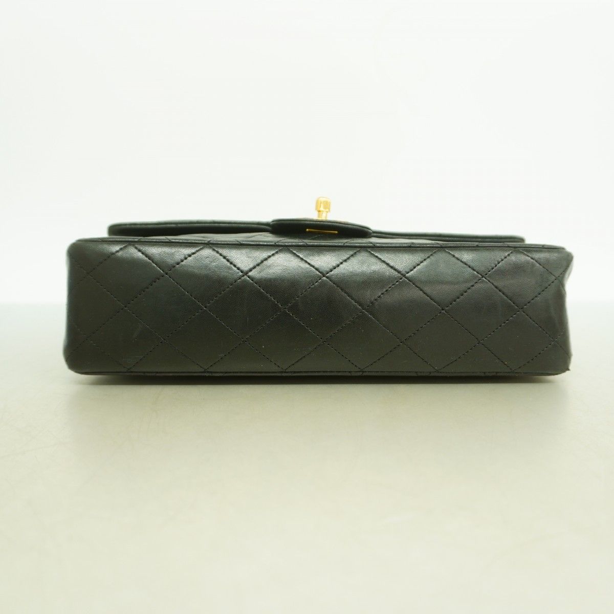 Chanel Shoulder Bag Quilted Lambskin Black Gold — view 3