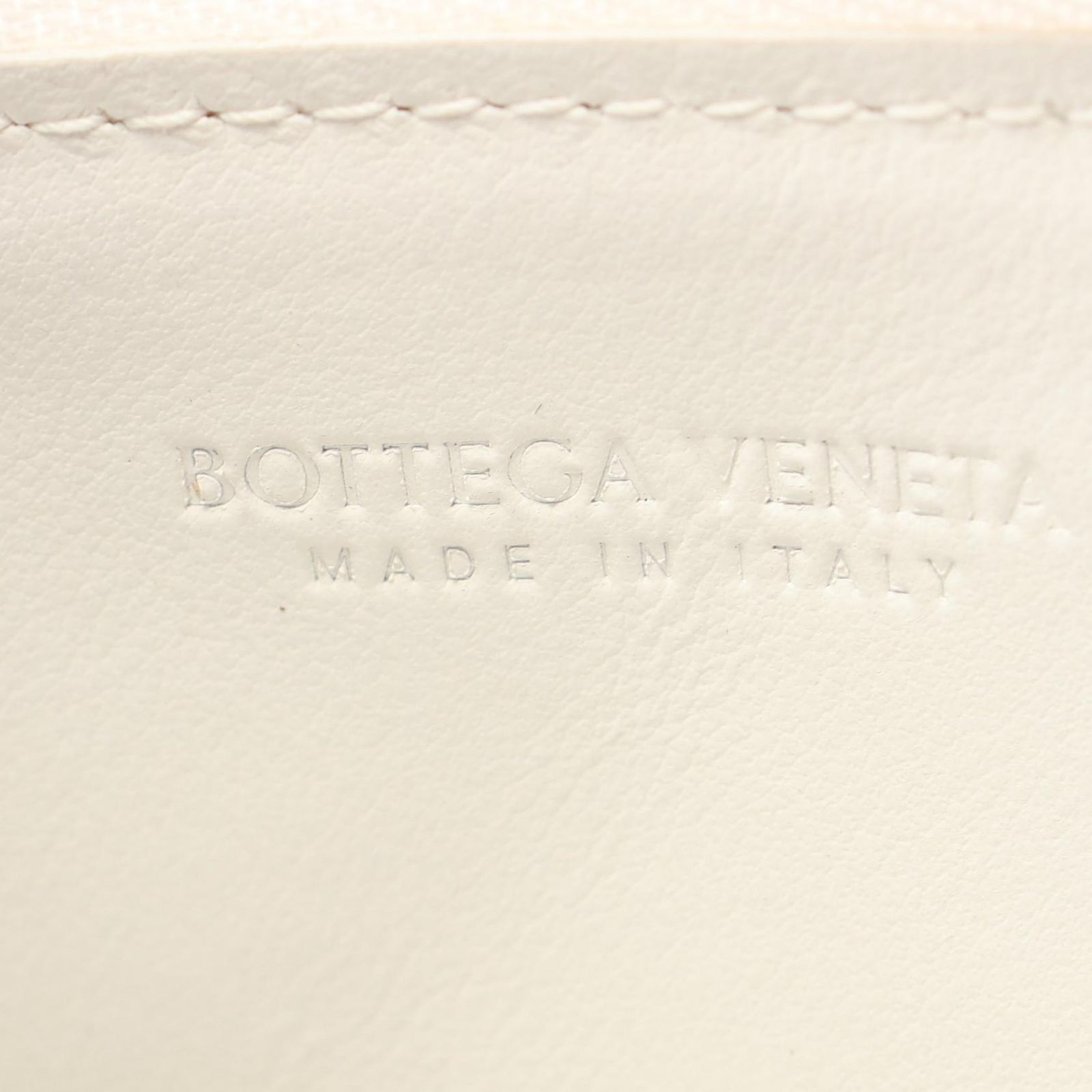 Bottega Veneta Coin Case Maxi Intrecciato White Leather — view 4