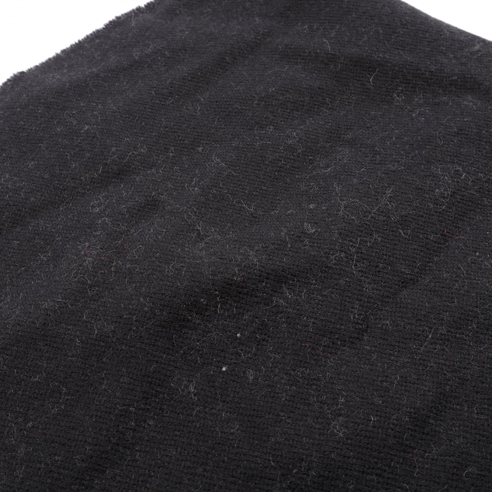 Louis Vuitton Scarf Echarpe Carre LV League Black Wool — view 5