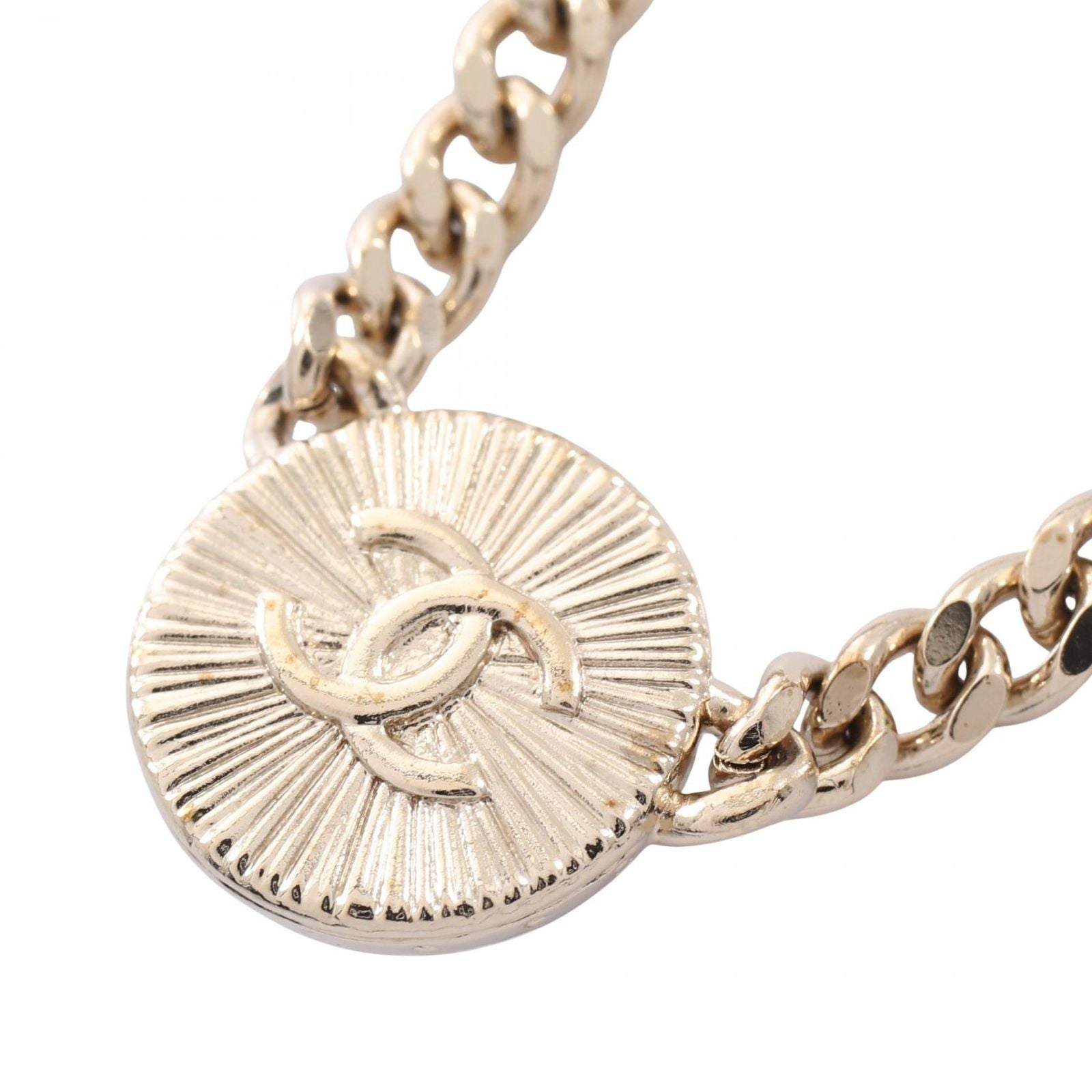Chanel Necklace CC Logo Circle — view 2