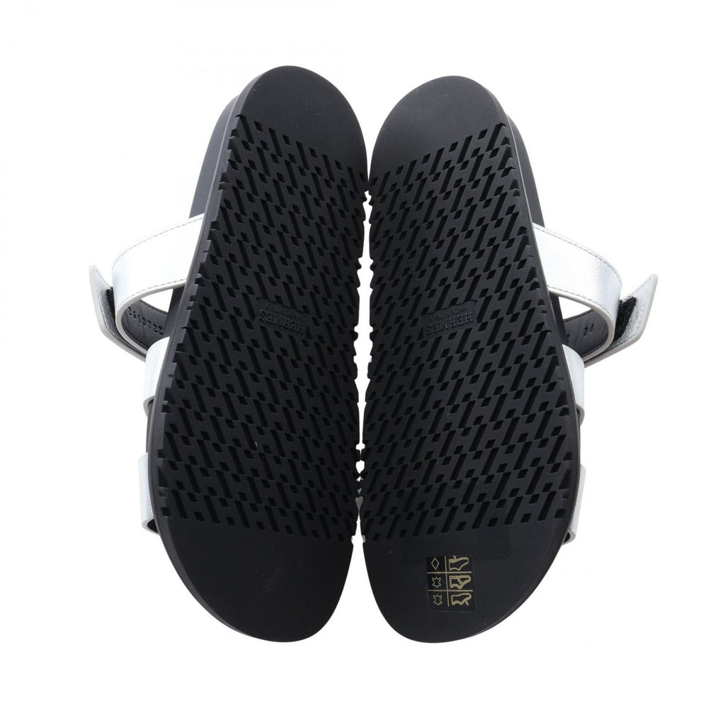 Hermes Sandals Chypre Silver Leather — view 4