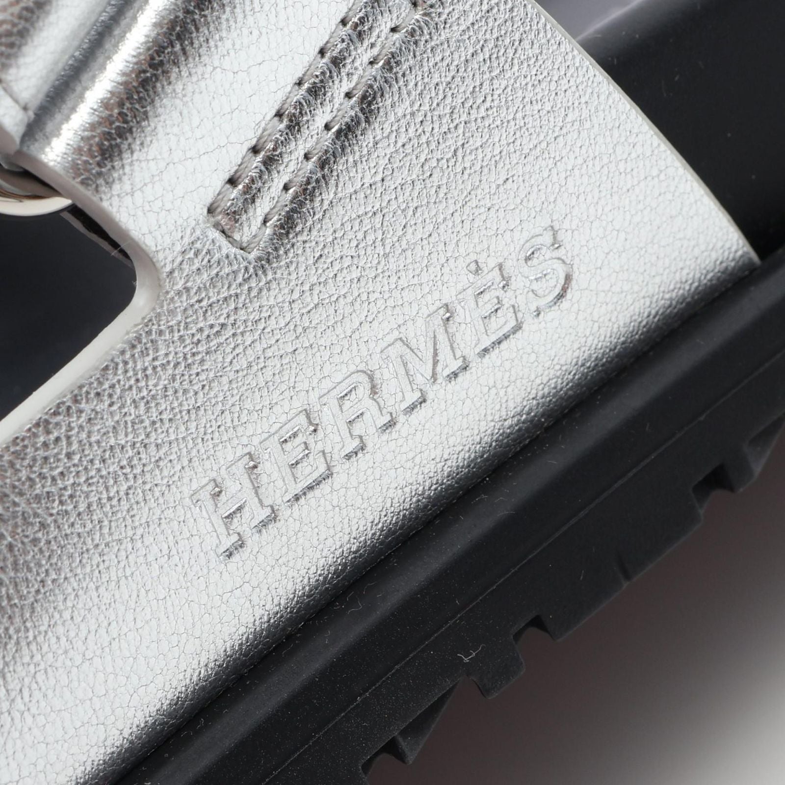 Hermes Sandals Chypre Silver Leather — view 7