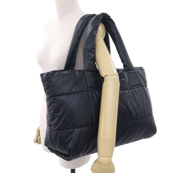 Chanel Coco Cocoon Tote Black — view 9